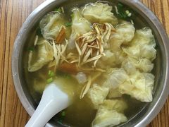 -荣巷小馄饨(荣巷店)