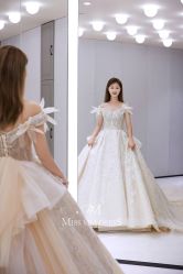 -MISS MIA 婚纱品牌馆