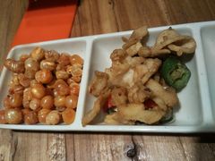 -湘人龙记老长沙米粉(鸟巢店)
