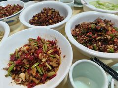 -笨罗卜浏阳菜馆(龙华鹏润达店)