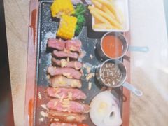 -汤姆家的优质牛排(王府井店)