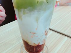 -必胜客(威高广场店)