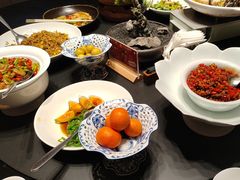 -忆江南·临江鱼馆