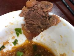 -朝伟清真铜瓢牛肉馆(三十年老·店)