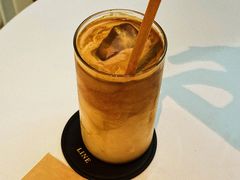 -Line 咖啡(石厦花园店)