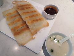 金牌锅贴-春发生饭店·非遗(南院门店)