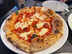 经典玛格丽特披萨-Osteria意大利餐厅
