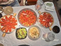 -巴厘龙虾·榜首油焖大虾(音乐学院·沿江酒馆店)