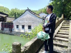 -仓桥直街臭豆腐