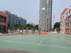 -芳草地国际学校(双花园校区)