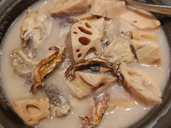 -品泉餐厅·大盆鱼·走地鸡