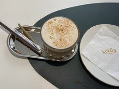 -露露家咖啡店