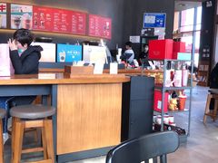 -星巴克(西安曲江银泰店)