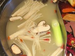 -欠火锅·水牛毛肚·团建聚餐·生日宴(何山路店)