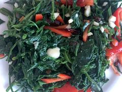 -北京龙庆四季香农家饭庄·灶台鱼·碳烤虹鳟鱼(龙庆峡店)