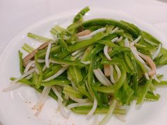 青龙菜清炒-新加坡海鲜共和(名胜世界圣淘沙海滨坊)