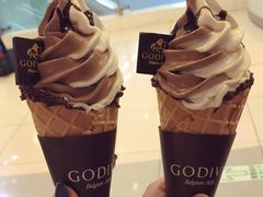 iphone_upload_pic-GODIVA(王府井apm店)