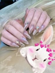 -初心纹眉洗眉·美睫专业店