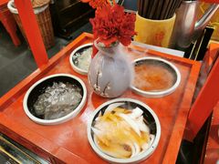 -谭鸭血老火锅·匠心(环球港旗舰店)