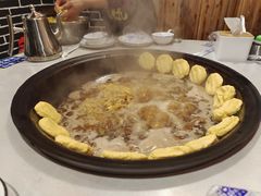 -小火炕铁锅炖鱼