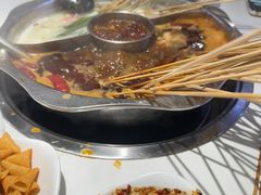 -佰人王串串香火锅(洋珠巷店)