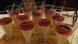 -成都世外桃源酒店-宴会厅·草坪婚礼·会议活动