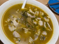 -渝信川菜 · 川味家常菜(财富购物中心店)