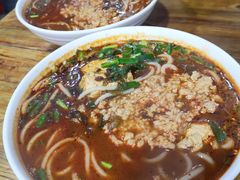 -铁朋小锅米线(玉川巷店)