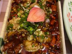 -蘑菇私房菜小馆(杨家坪西城天街店)