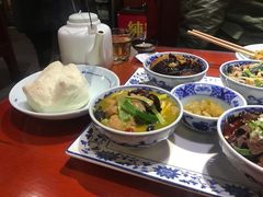 -窄巷子陕菜馆·地道陕西菜(粉巷店)