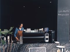 -UNI UNI(环亚凯瑟琳店)