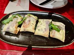 西班牙风味火腿鸡肉奶油春卷-BROWNSTONE布朗石西班牙餐厅(富城店)