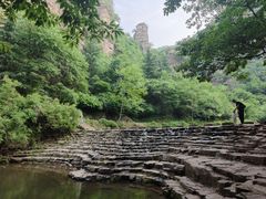 -龙潭大峡谷