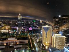 -Hi City·城市之巅