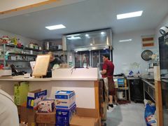 -镇南锅盖面馆(解放路店)