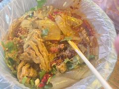 -许西美食一条街