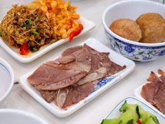 -伊穆祥牛肉面总店·清真