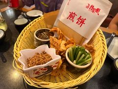 -鲁菜根·泰安菜(万达店)