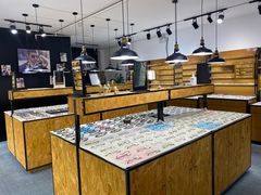 -罗伯特眼镜·蔡司官方授权(罗湖国贸店)