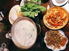 -夏屿湖畔.落日湖景餐厅(普者黑景区店)