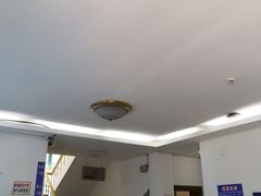 -复旦大学附属华山医院(江苏路分部)