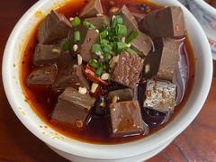 -炉小二铜锅牛蛙•川湘菜(三里屯店)