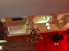 -GAGA主题量贩式KTV平价店(工大店)
