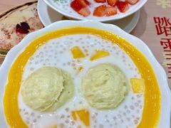 士多啤梨芒果捞河-甜心妈妈·榴莲星级糖水(北京路总店)