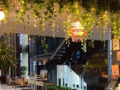 -唐拉雅秀酒店-西锦汇空中BBQ·思创餐厅