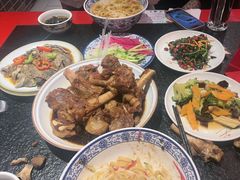 -老北京胡同味道二荤铺(酒仙桥店)