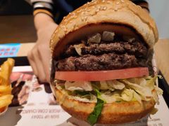 -The Habit Burger Grill 哈比特汉堡(复兴soho店)