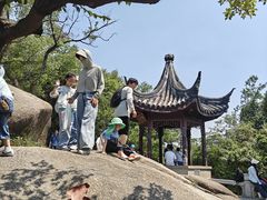 -灵岩山风景区
