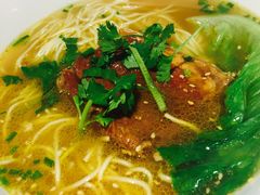 -哇蛙牛功夫面渝都料理(龙阳广场店)