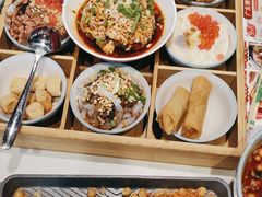 -芙蓉巷成都名小吃(大卫城店)